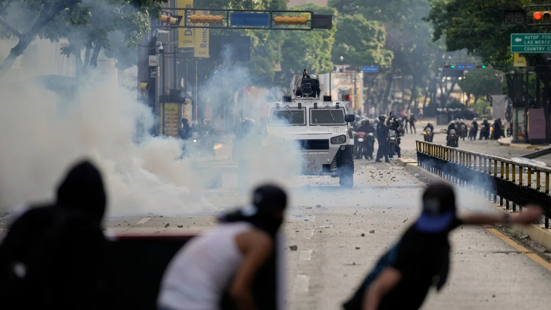 Протести у Венесуелі. Фото: AP Photo / Matias Delacroix