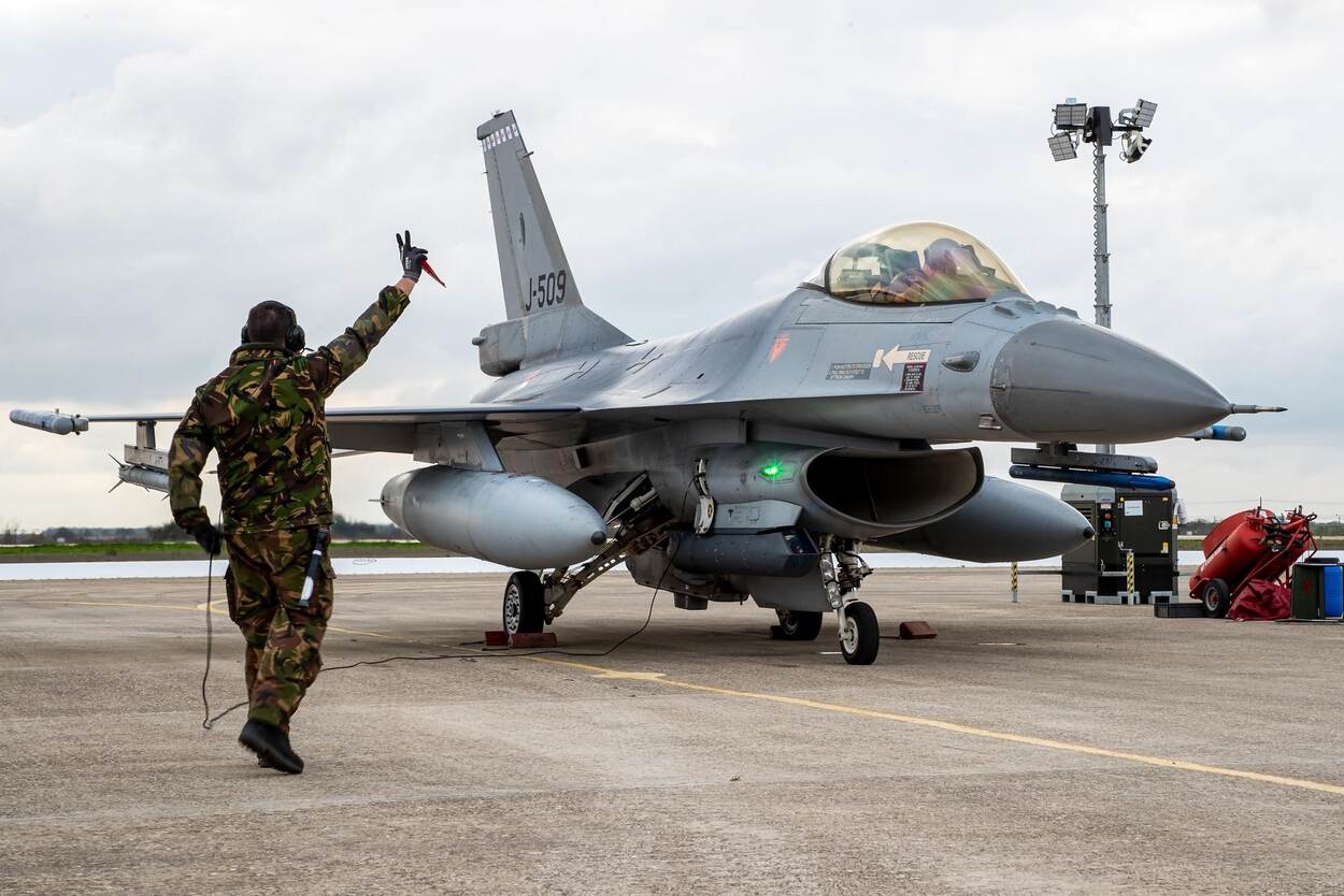 F-16. Фото: Еuronews