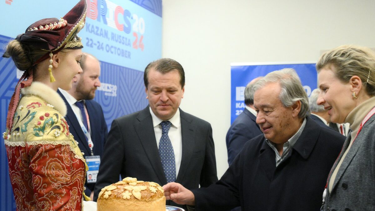 Гутерреш на саміті БРІКС. Фото: REUTERS/Alexey Filippov