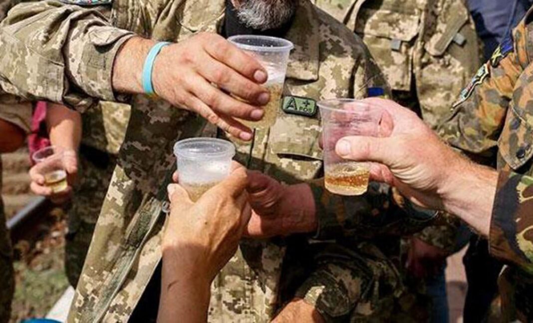 Пияцтво у війську. Фото: ArmyInform