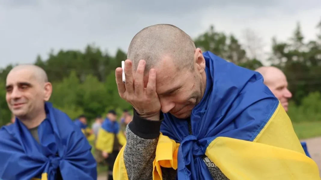 Українські військовополонені. Фото: Телеграм / Володимир Зеленський