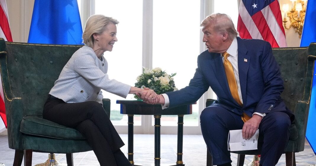 Дональд Трамп та Урсула фон дер Ляєн. Фото: REUTERS
