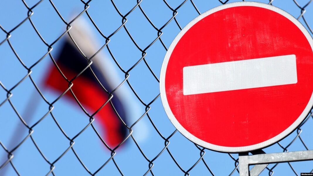 Санкції проти РФ. Фото: Shutterstock