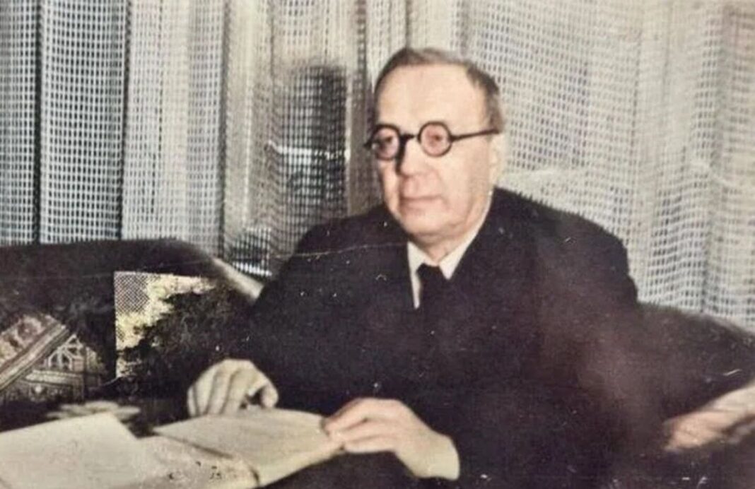 Августин Волошин