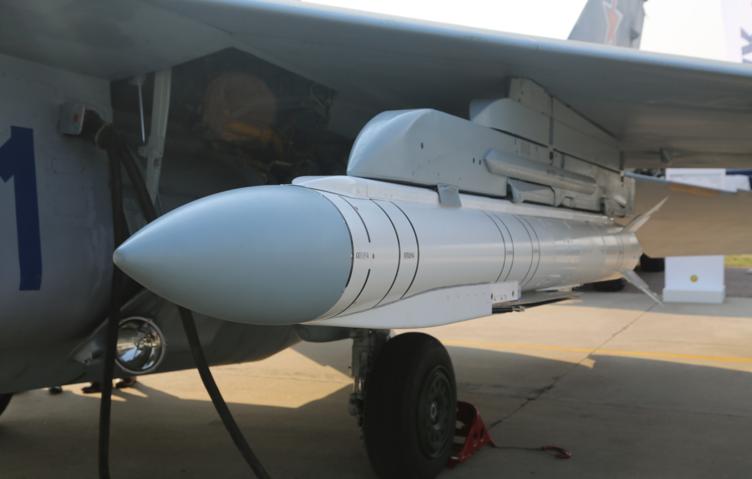 Реактивний КАБ Гром-Э1