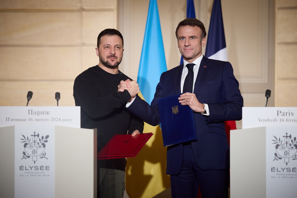 Володимир Зеленський, президент України та Еммануель Макрон, лідер Франції