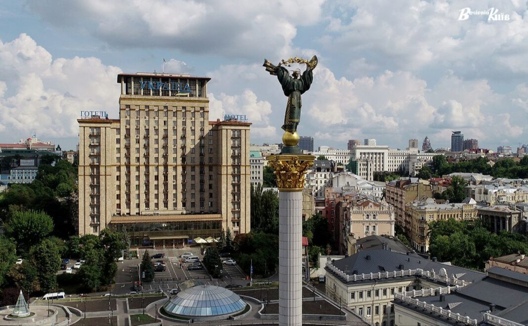 Готель Україна у Києві