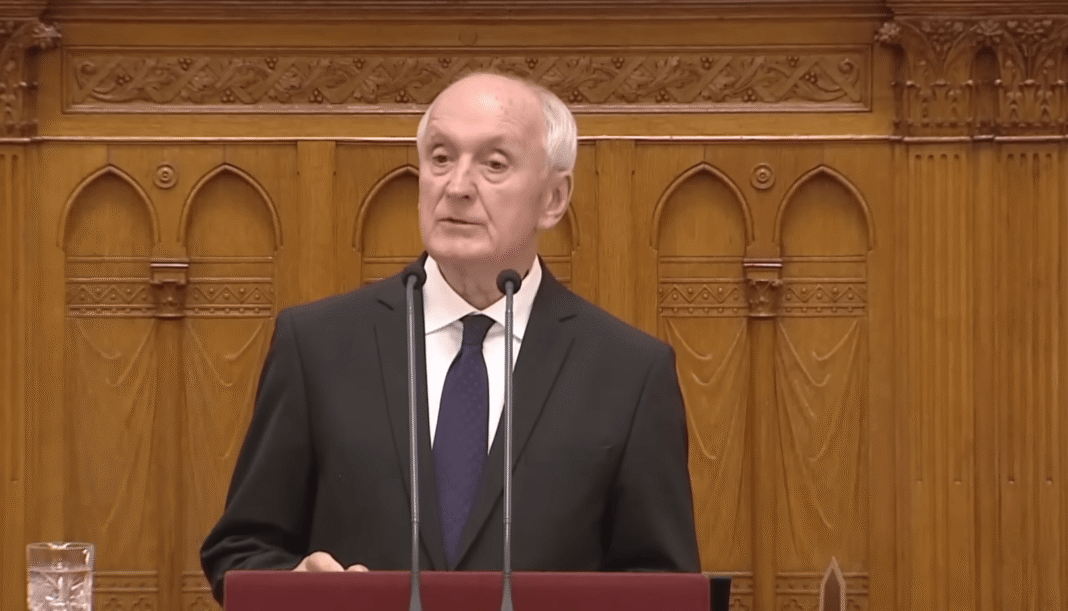 Андраш Бака, президент Угорщини